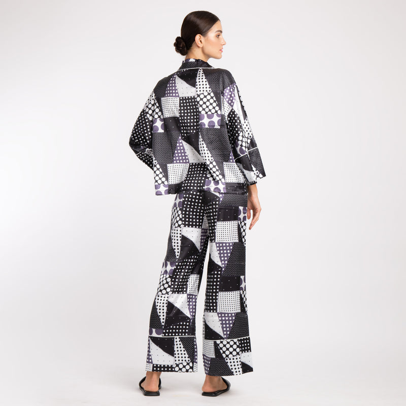 BLACK & WHITE DOTTED LONG